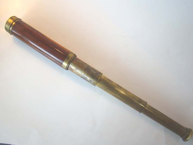 A rare 18th century three-draw pocket telescope by Henry Hemsley of London 1781-1791